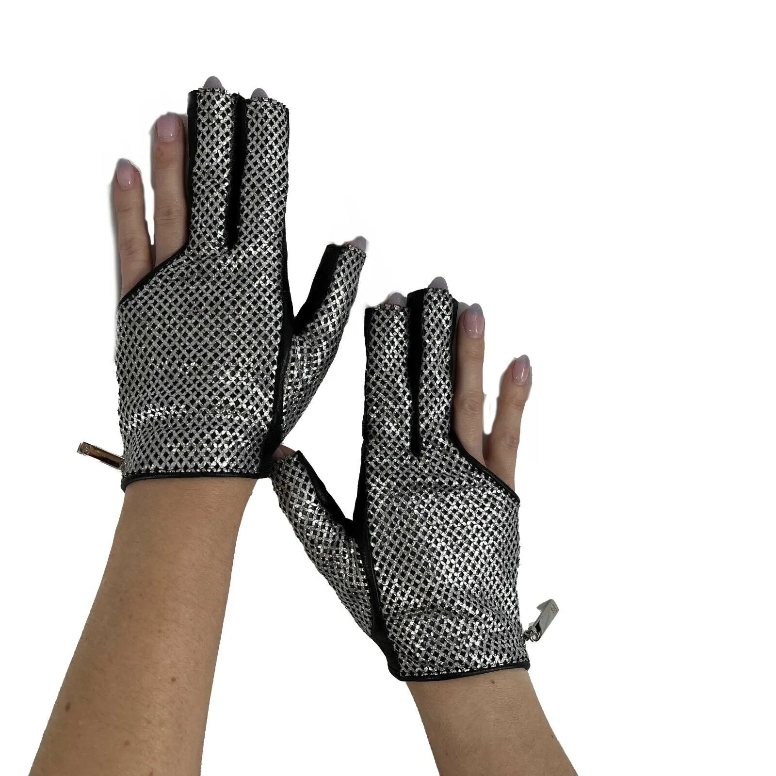 CHANEL - 2008 Act 1 - Black / Metallic Silver Mesh Leather Gloves - 7.5