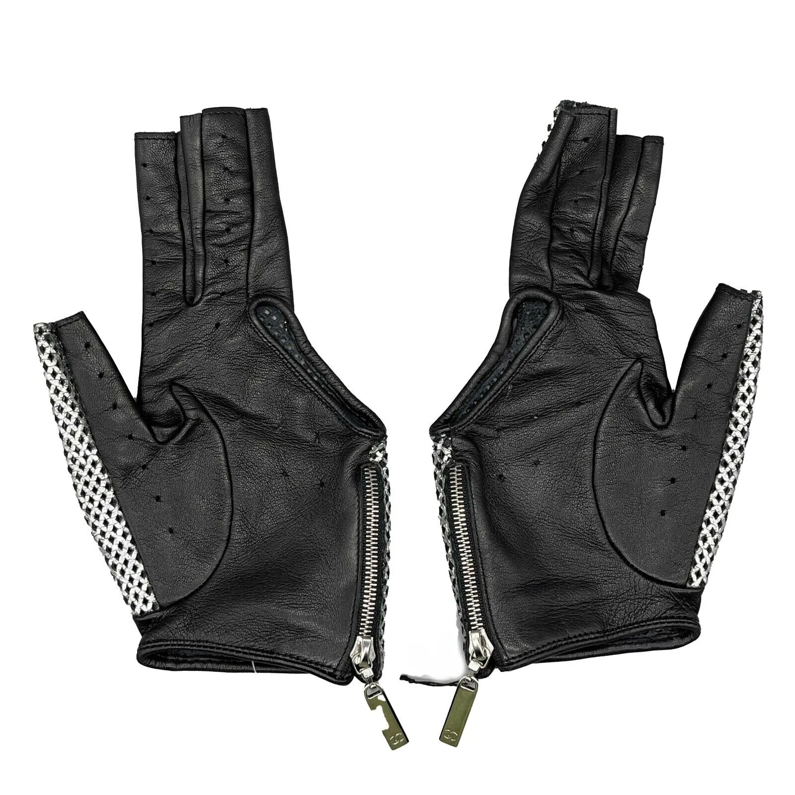 CHANEL - 2008 Act 1 - Black / Metallic Silver Mesh Leather Gloves - 7.5