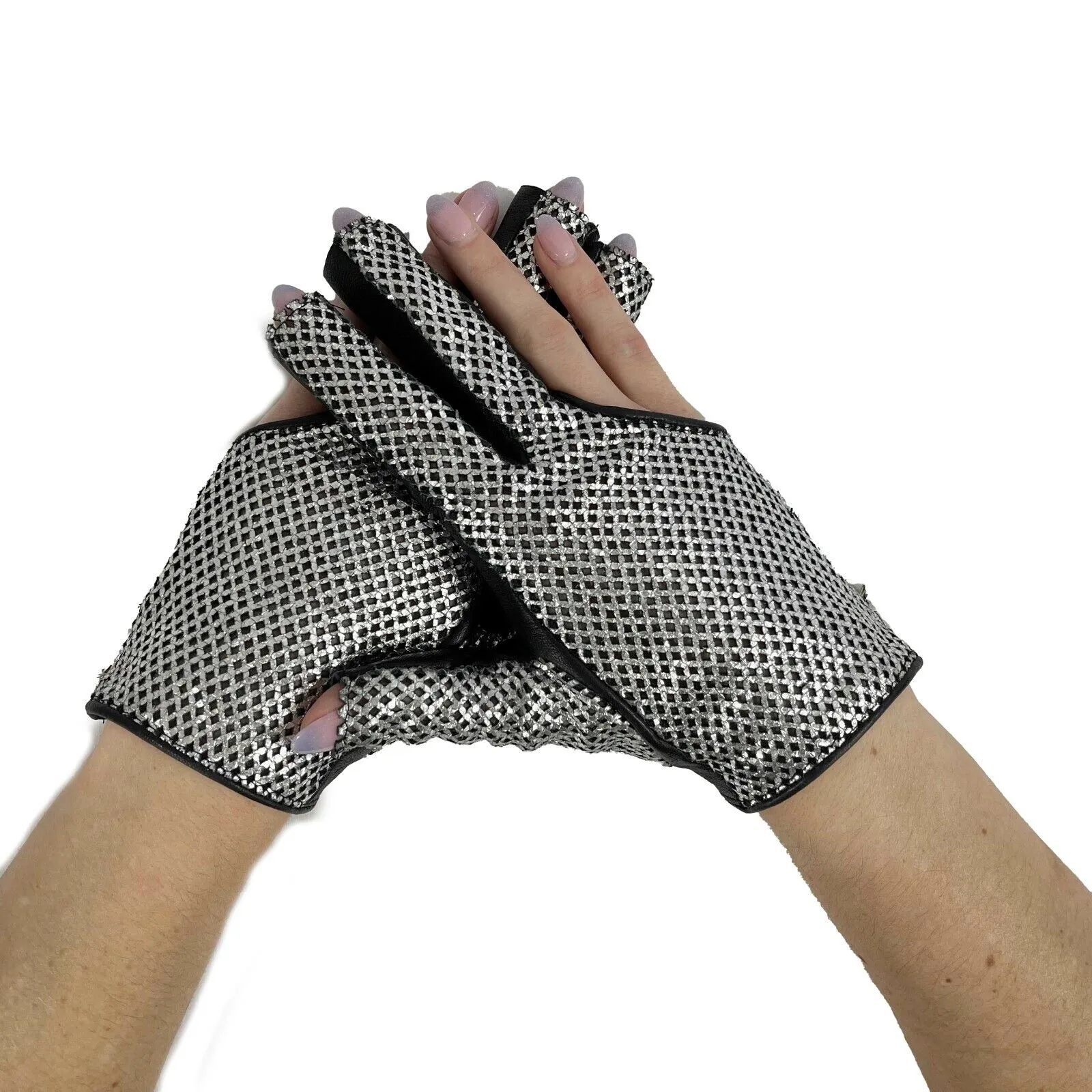 CHANEL - 2008 Act 1 - Black / Metallic Silver Mesh Leather Gloves - 7.5