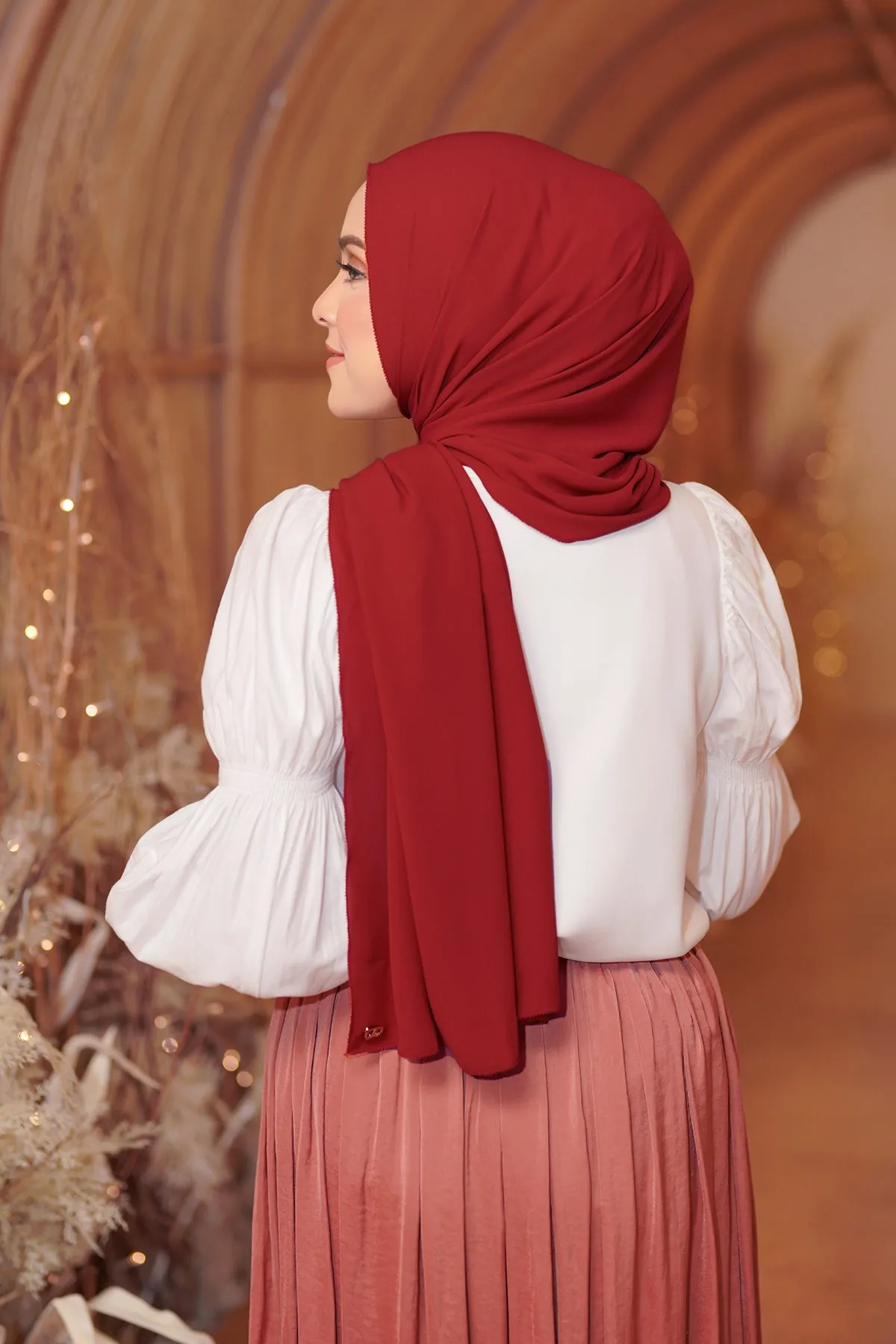 Everyday Shawl - Crimson