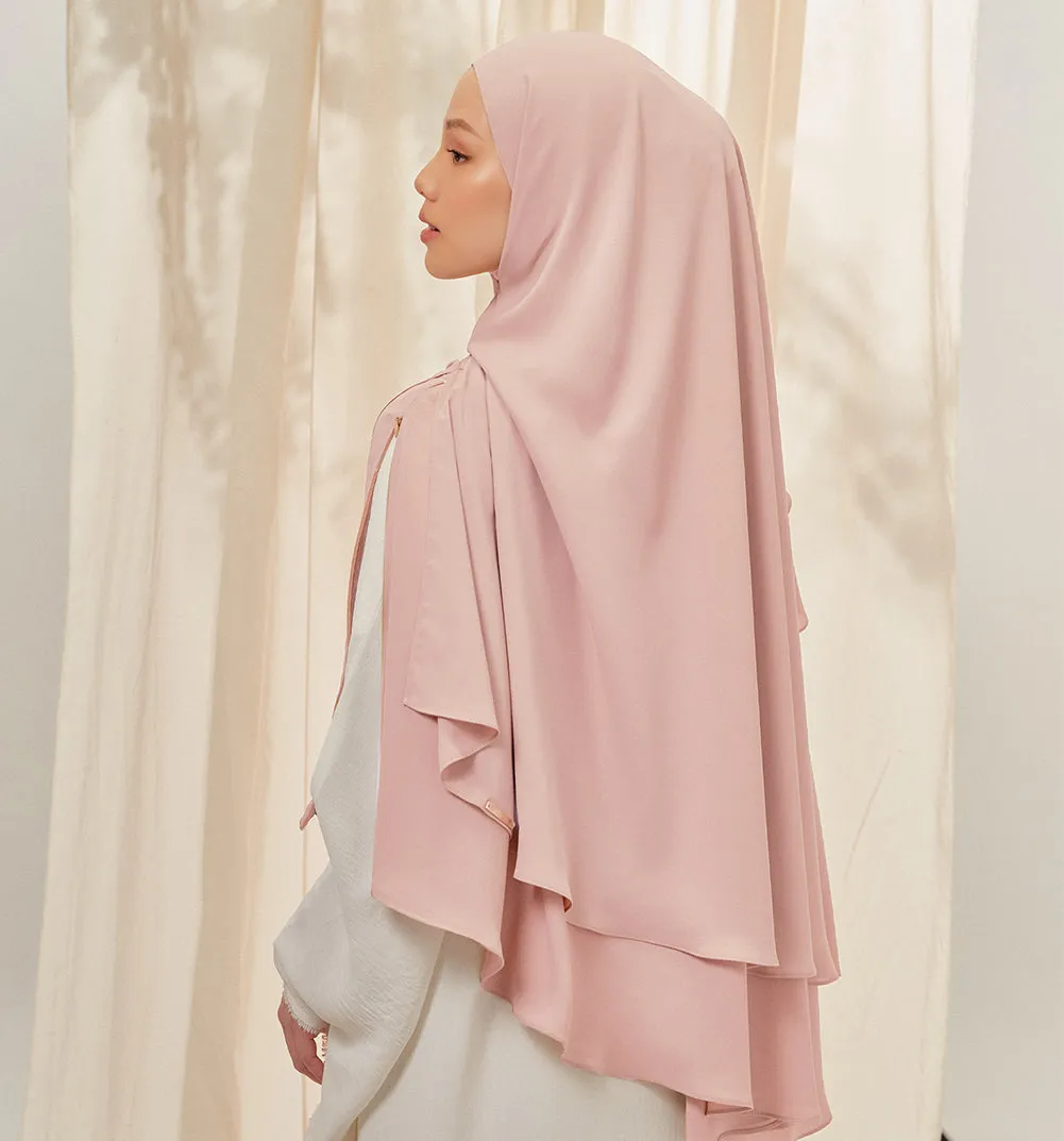 Hayaa Khimar in Pink