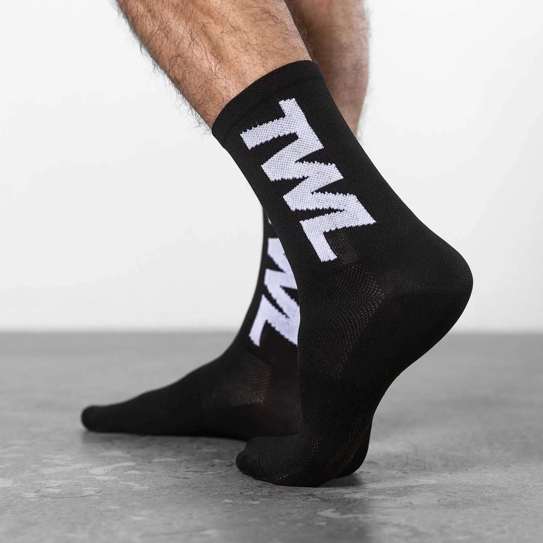 TWL - PERFORMANCE RUNNING SOCKS - BLACK/WHITE